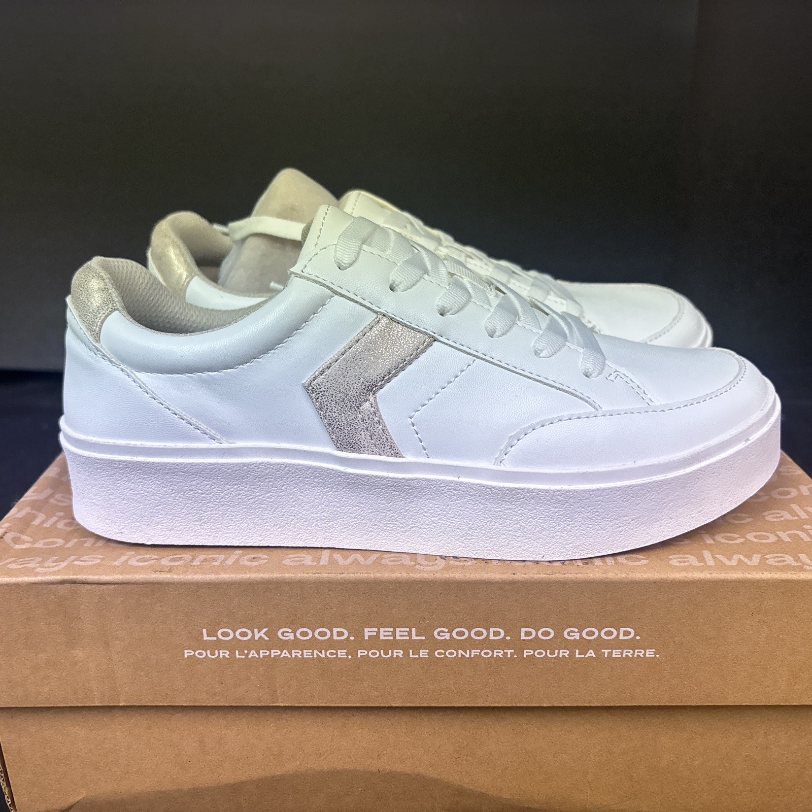 Dr Scholl’s Women’s Madison Lace White Gold Sneaker Sz 7.5 NWB