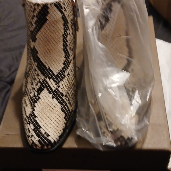LINEA Paolo Sochi2-L Snake Print Leather Ankle Boots Beige Black Zip US 8.5