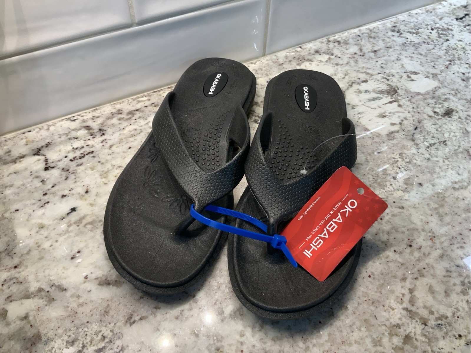 Okabashi Women’s Waterproof Beach Flip Flops Shower Sandals M/L Black