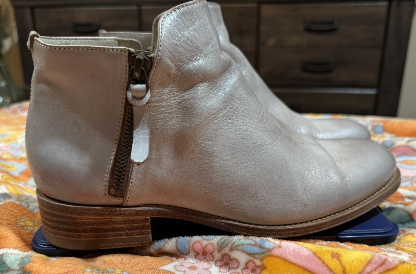 n.d.c. Made by Hand Helene Leather Booties In Light Gray Size 38.5