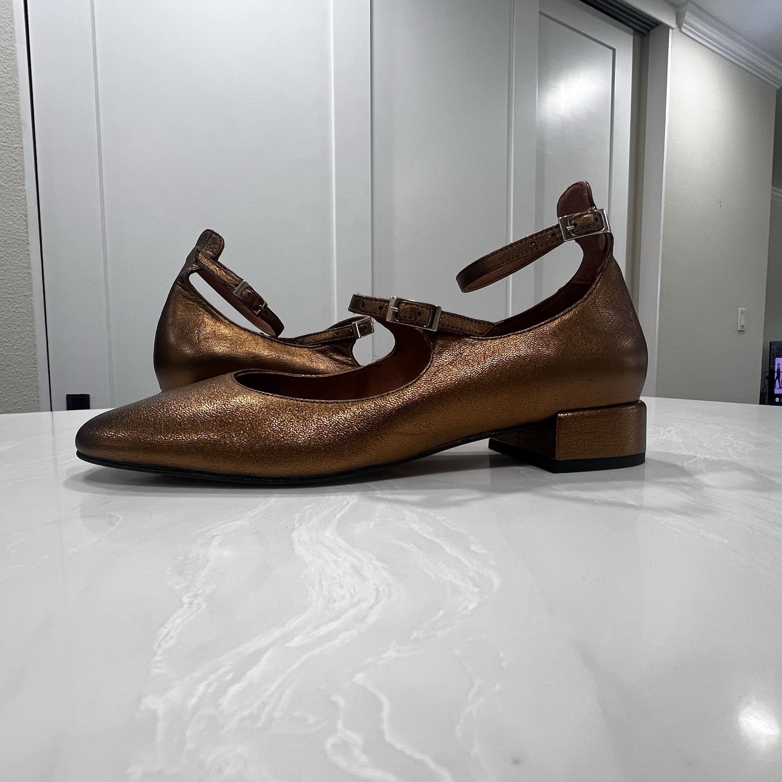 Maeve by Anthropology Women’s Mary Jane Shoes Size 38 US 7 Gold Brown Metallic