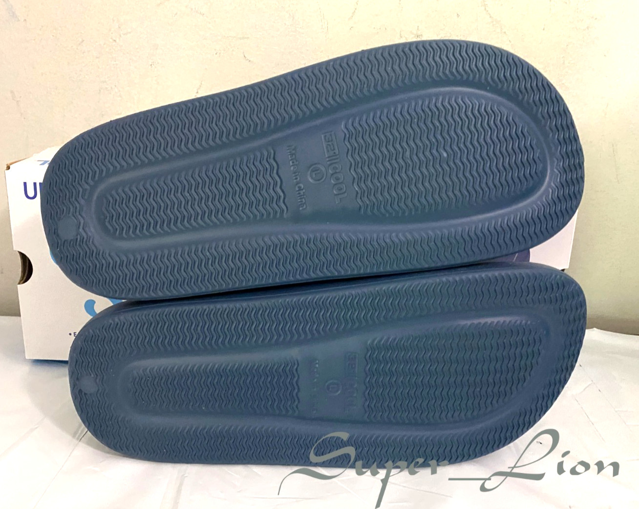 NEW 32 Degrees Cool Unisex Cushion Slide Sandals – PICK SIZE – NAVY