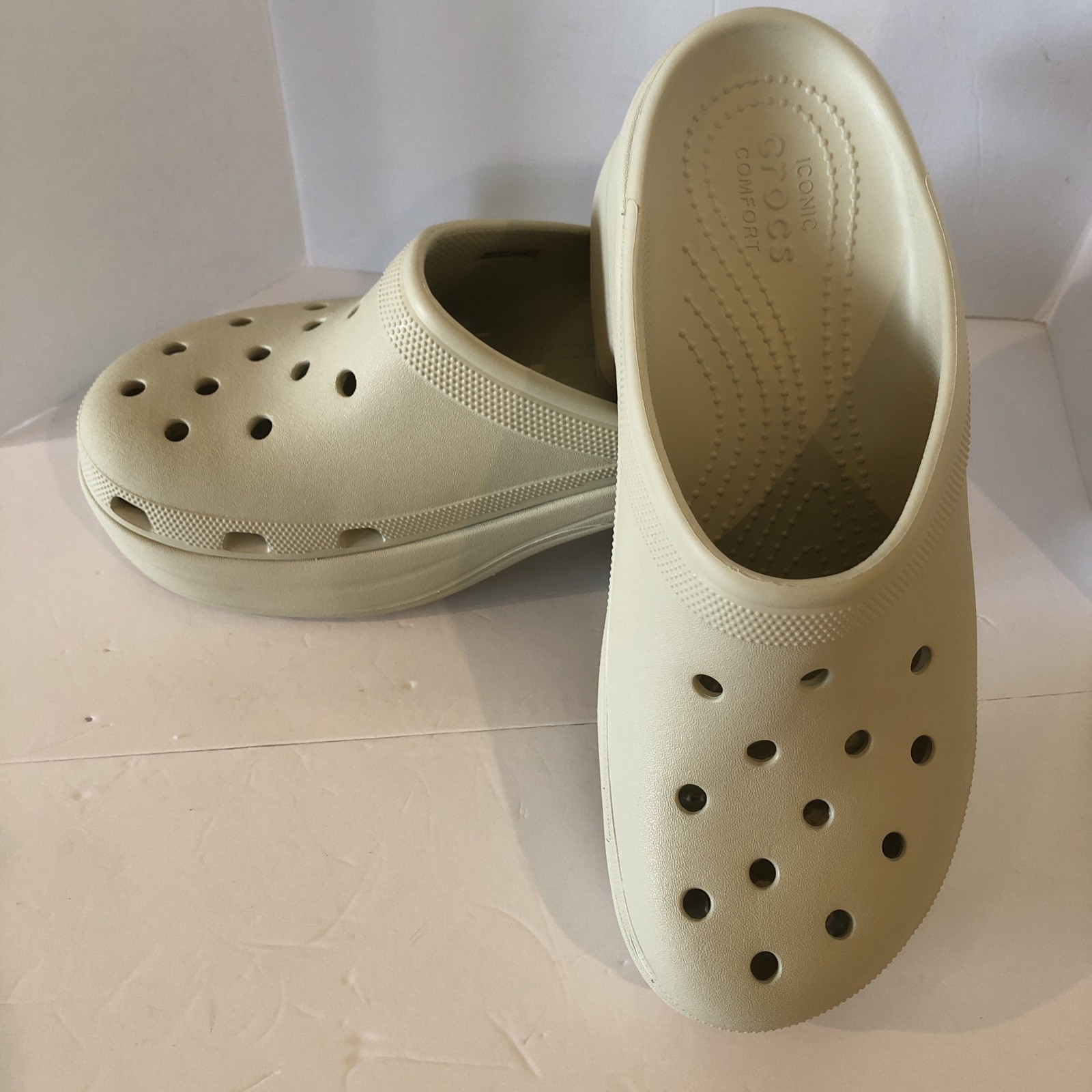 Crocs Siren Platform Clogs Bone Ivory Color Unisex W 12 M 10 High Heel