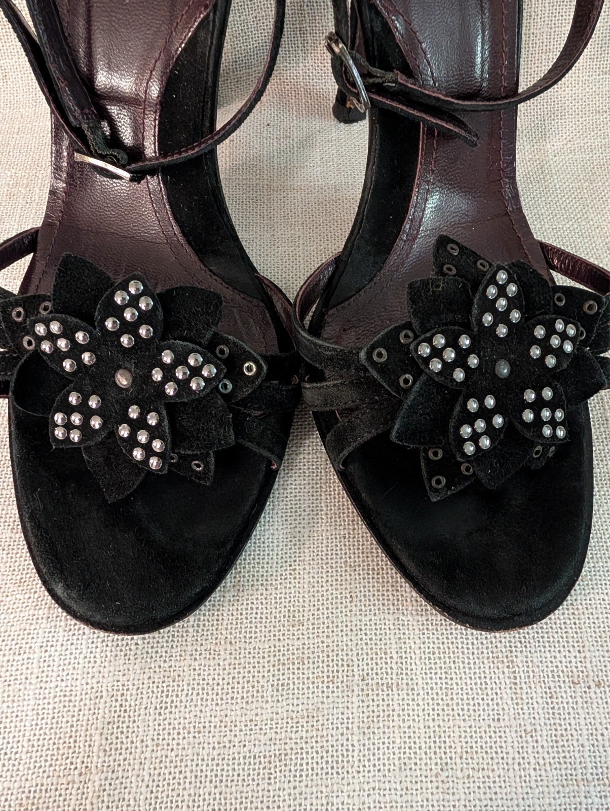 Via Spiga Heels Black Strappy Flower Studded Size 7 M