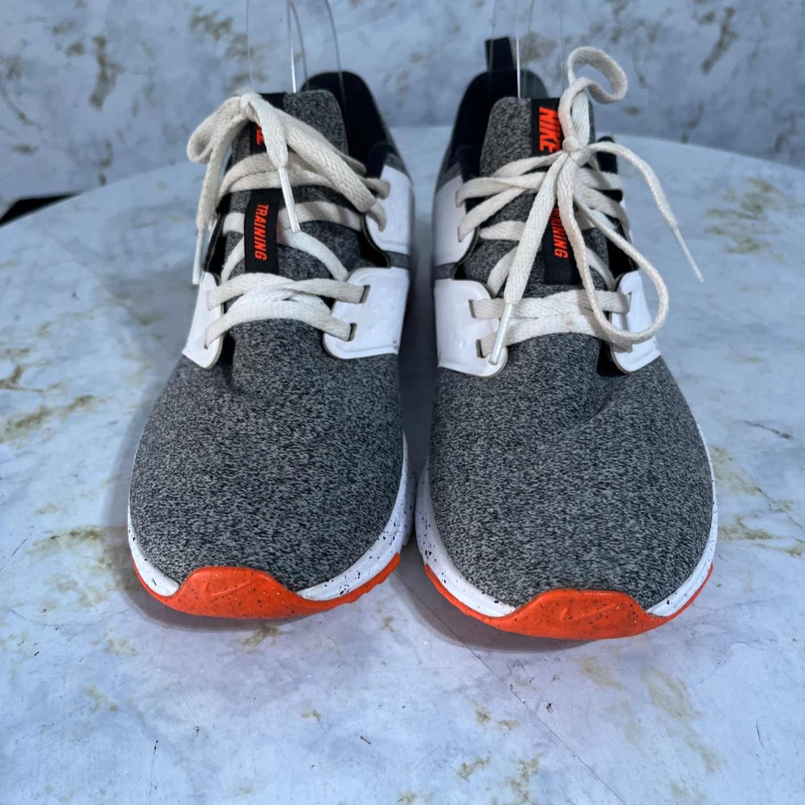 Nike Air Max Bella TR Womens Size 6.5 Running Shoes White Gray Athletic Sneakers