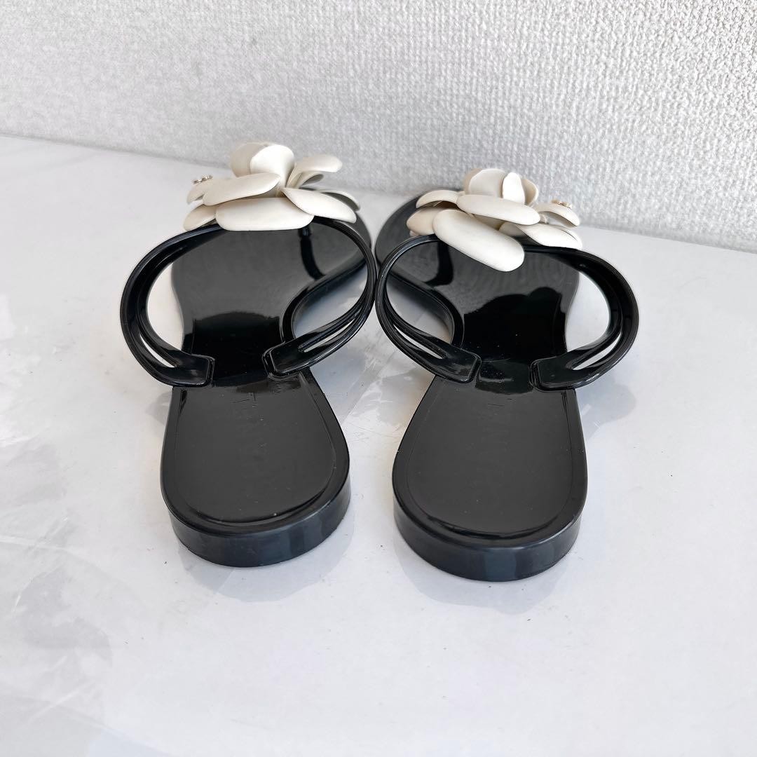 CHANEL Camellia Flat Thong Sandals Size 36 23cm White Black Rubber