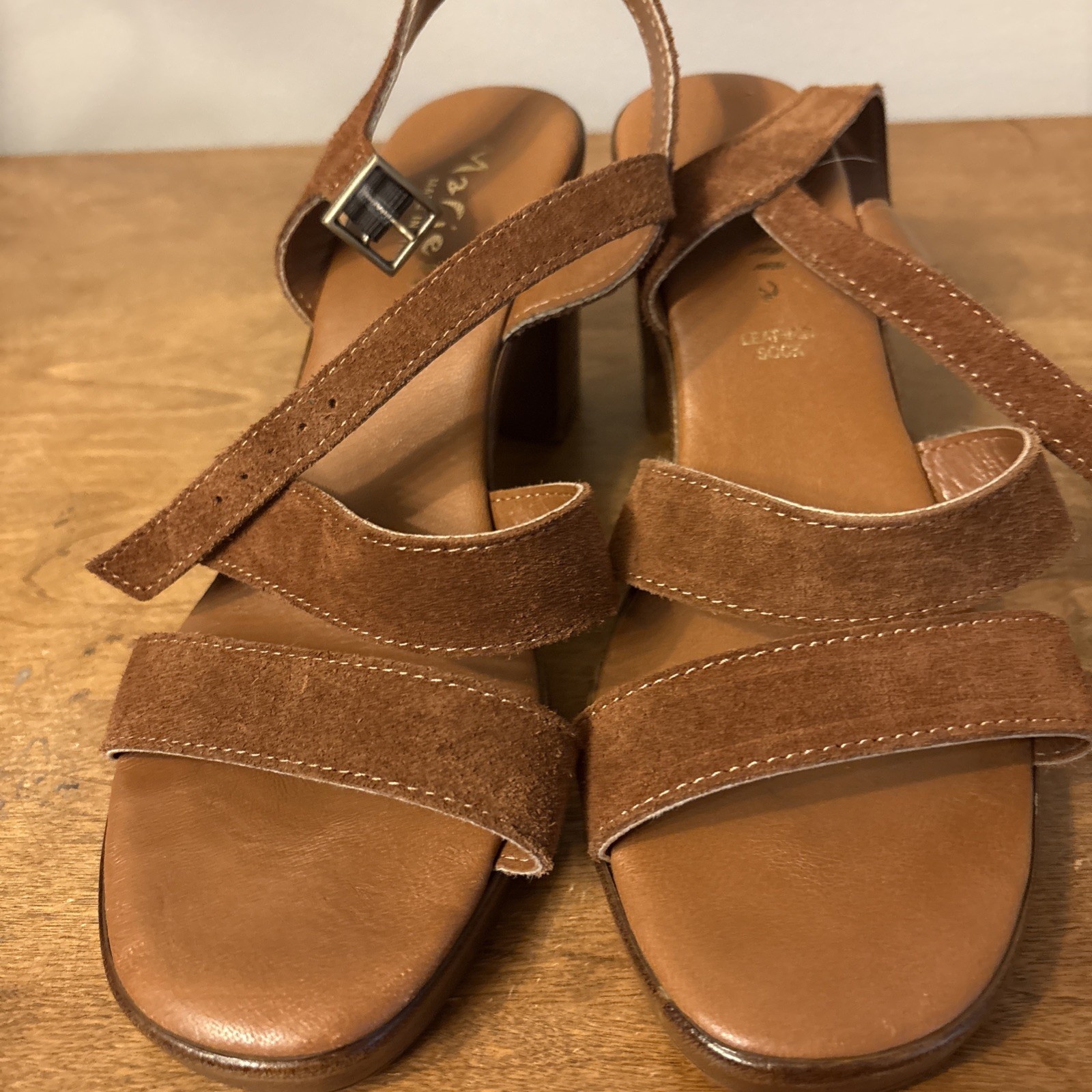 MARIELLA MADE IN ITALY Brown Leather Block Heel Sandals Anthropologie Size 8M