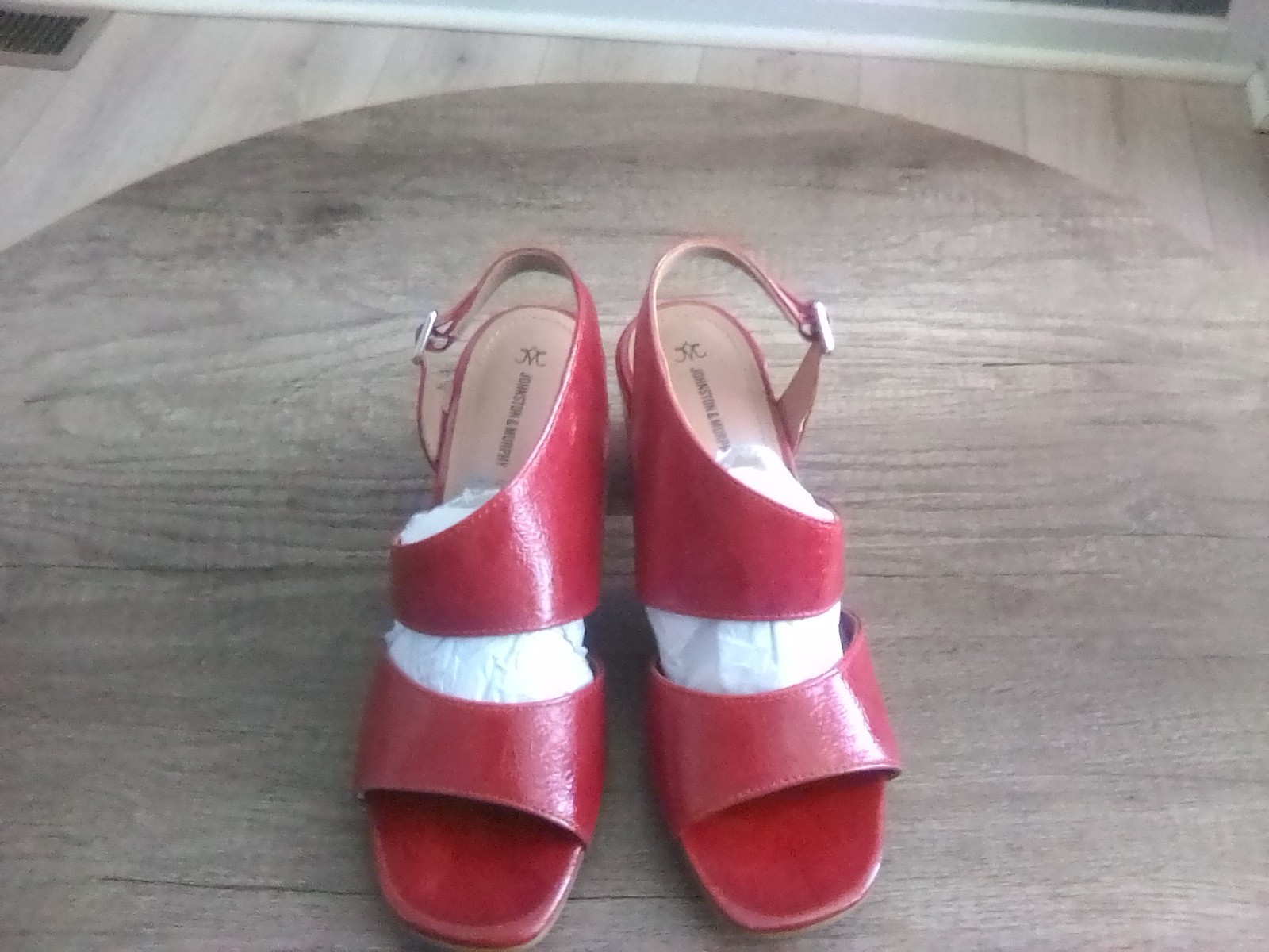 Johnston & Murphy Red Leather Strappy Sandals Open Toe Block Heel Size 8.5 M
