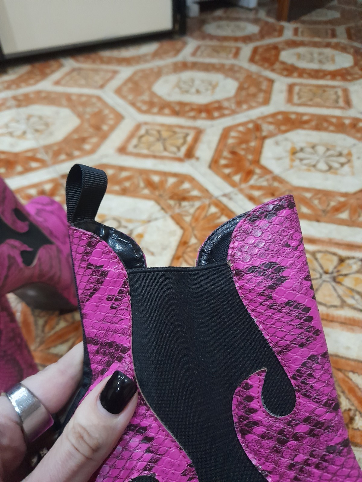 Ankle Boots Snake Print Magenta And Black With Flames Trash Fash High Heels 38