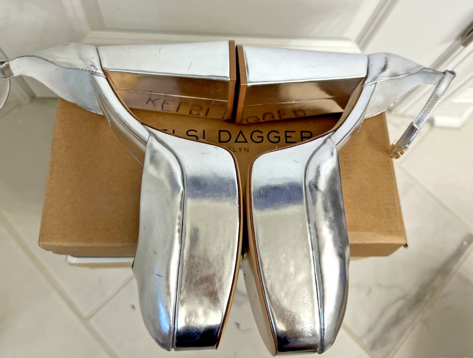 Larroudé Women Size 9.5 Ari Pump Platform Mary Jane Heels Silver Specchio Mirror