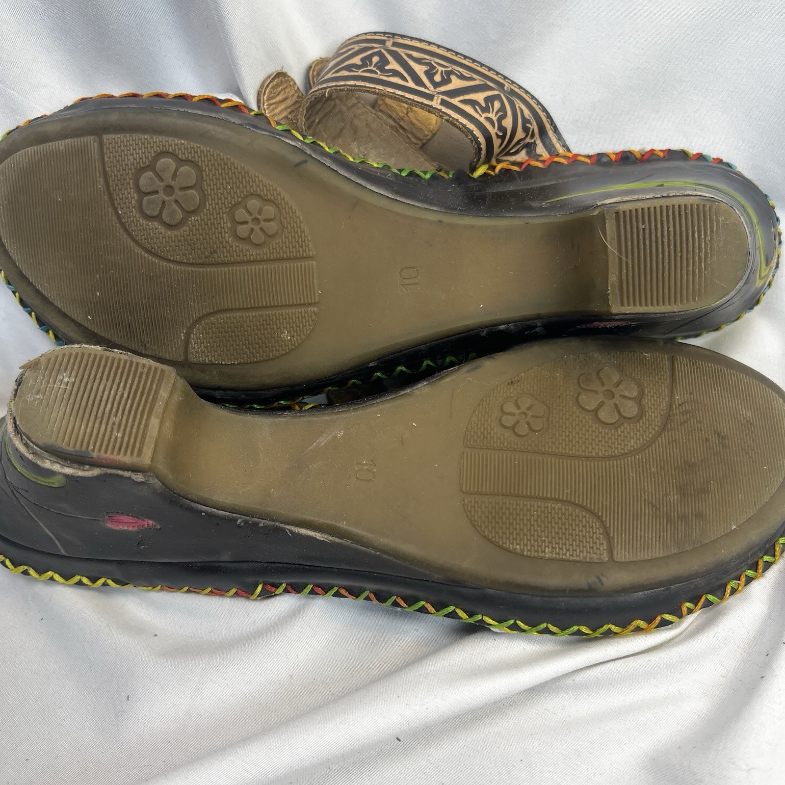 Elite by Corkys Kalua Floral Leather Sandal Size 10 Black Green White Brown