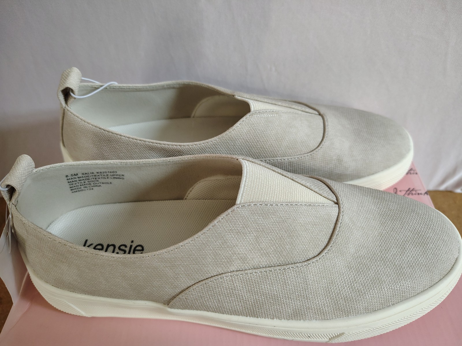 Kensie Ladies Slip On Shoes Salia Beige Size 8.5 New With Box (337)