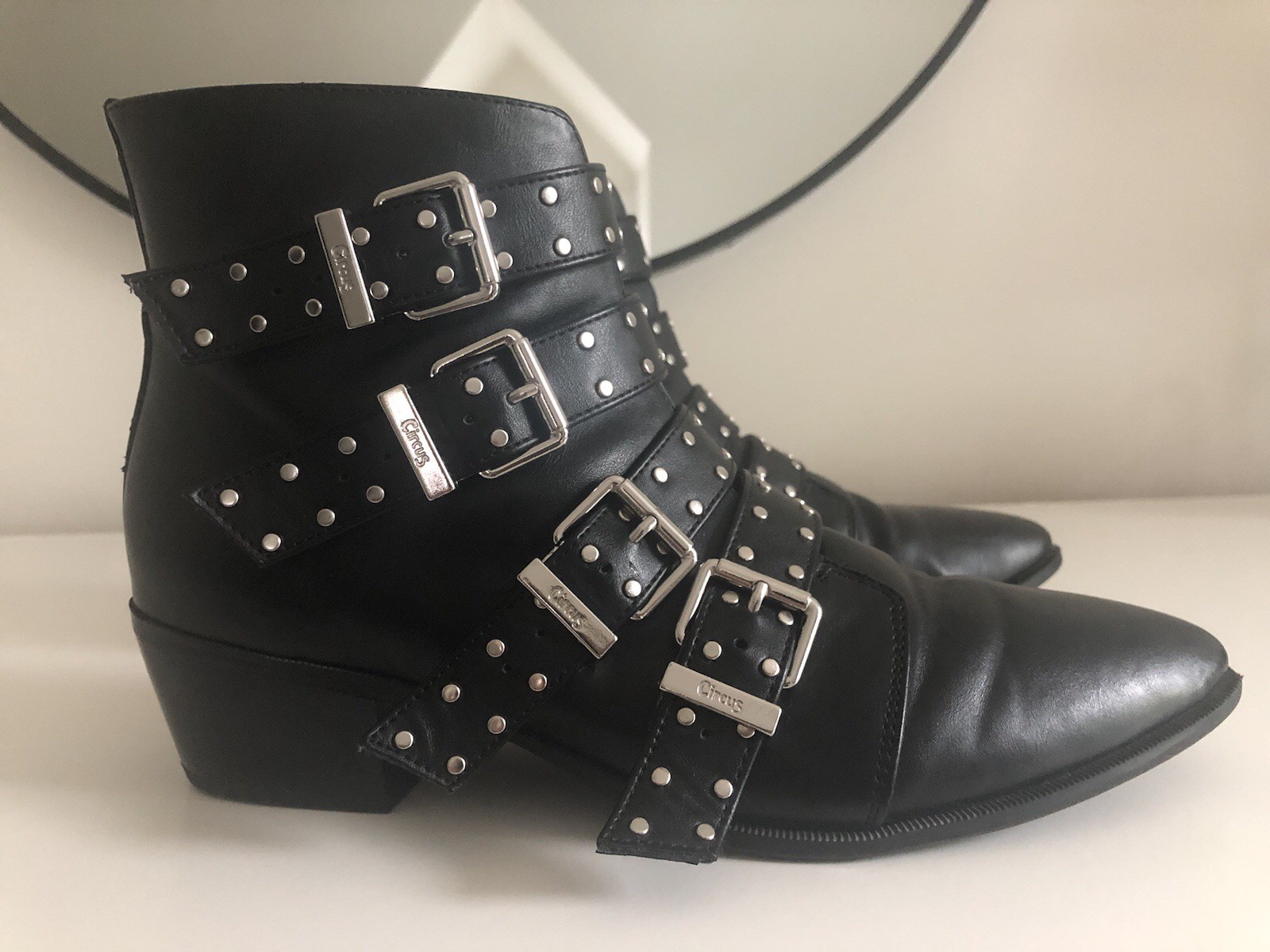 Trad Goth 80s Boots Pikes Size 8 Black Leather Silver Studs Buckles Pointed Toe