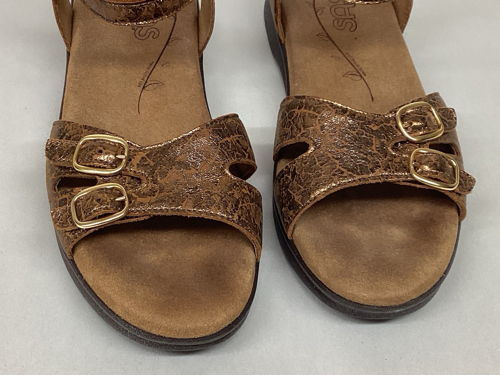 Womens SAS Leather Sandals Strappy Buckle Bronze Metallic Glitter 7.5 S (AAA)