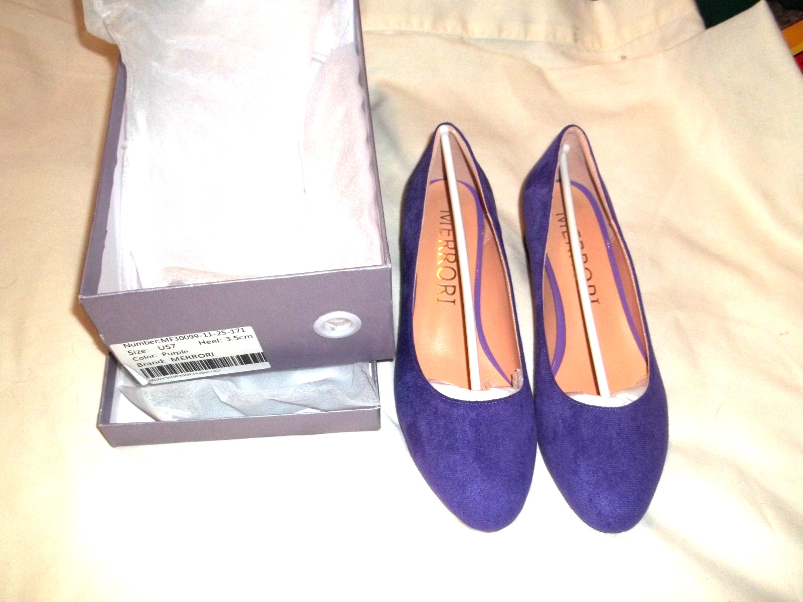 MERRORI Women’s shoes NIB Purple Size 7 Heel 3.5″ In original box