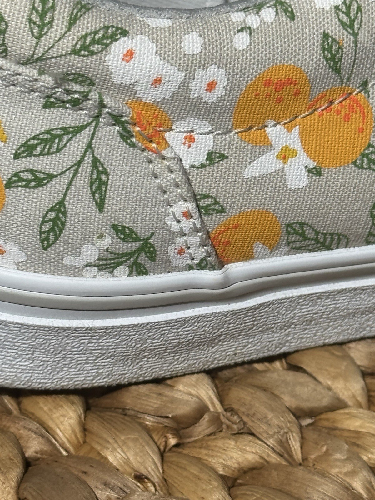 VANS Doheny Era Orange citrus floral low top sneakers womens size 9 canvas shoes