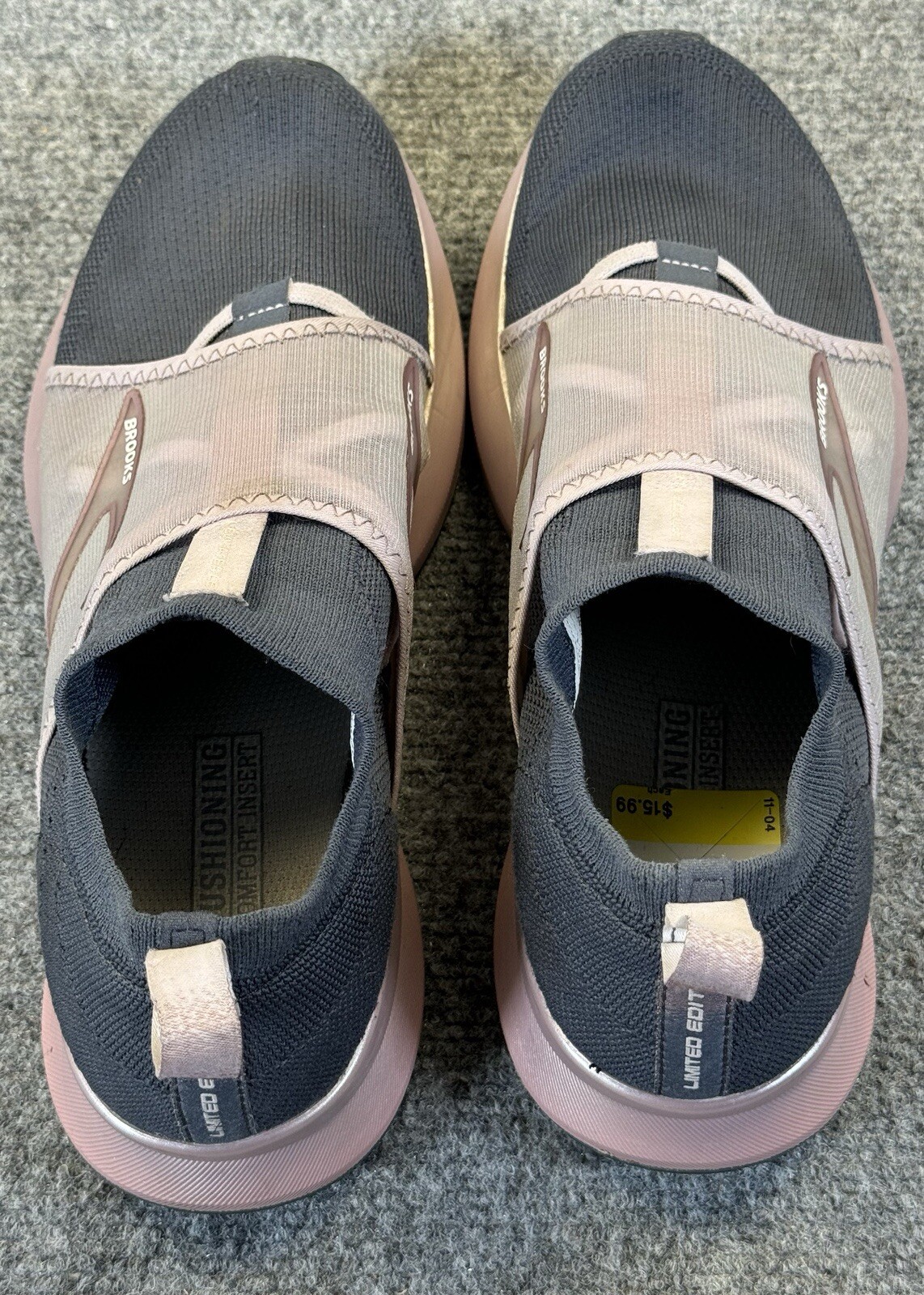 Brooks Running Shoes Womens SZ 9B Levitate 4 LE Gray Pink Slip On Sneakers Gym