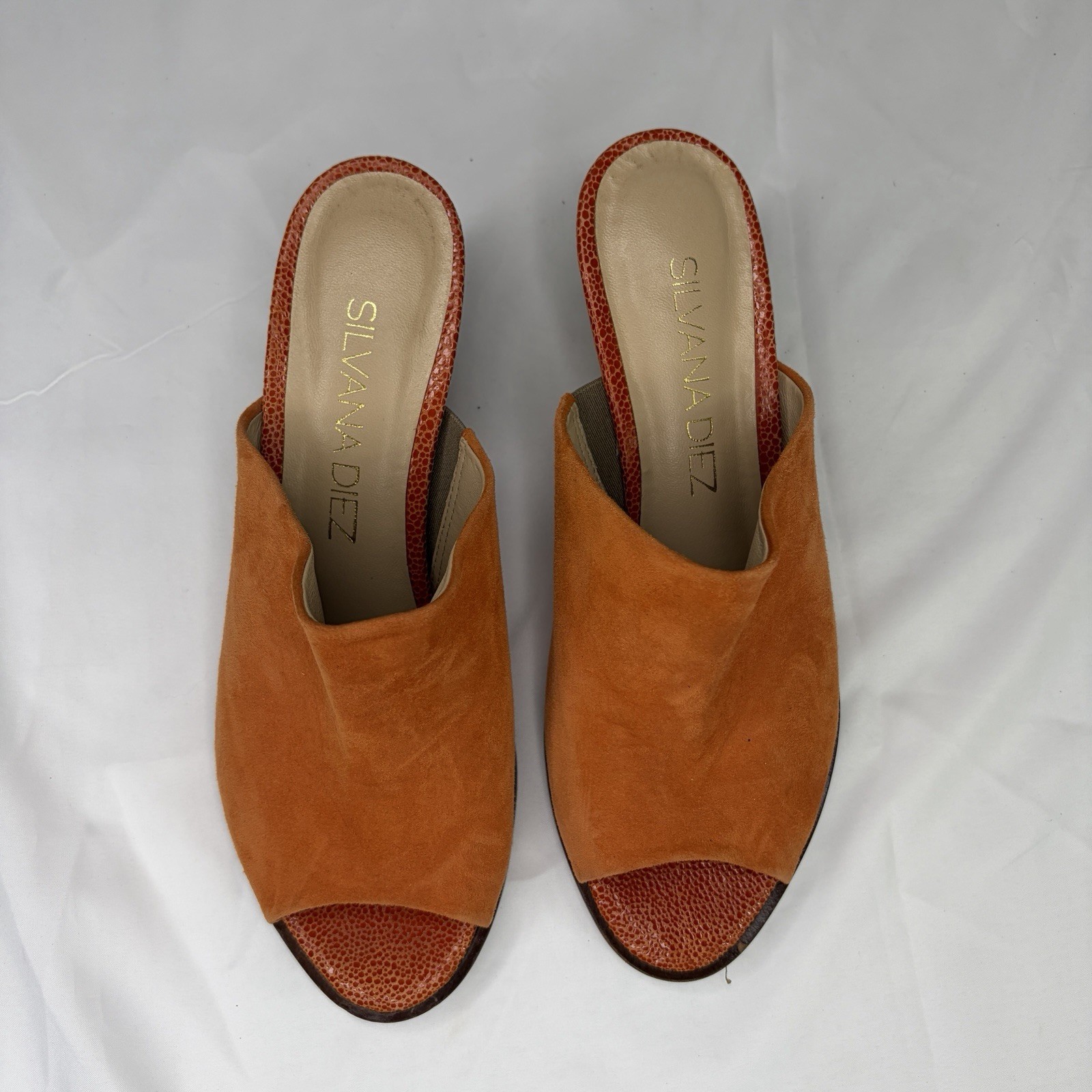 Silvana Diez Orange Suede Slip On Sandals Size 9 US/40 EU, summer, spring, fall