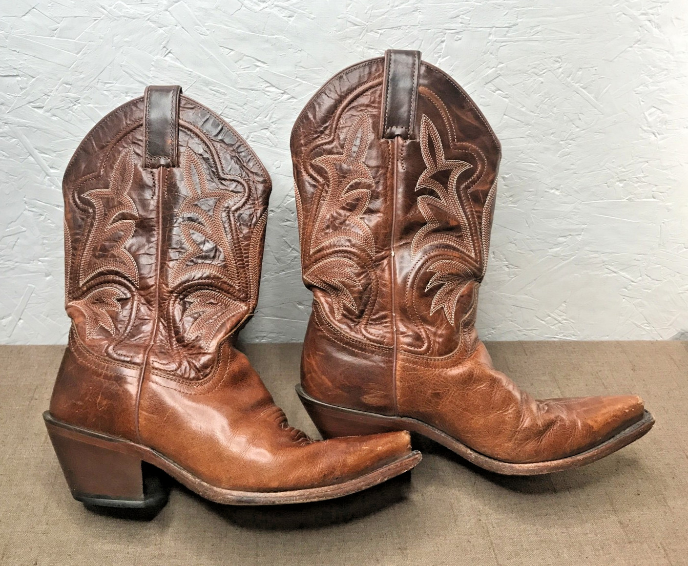 *Read Justin Saddle Torino Women’s 8B Snip Toe Cowboy Boots Brown Leather L4300