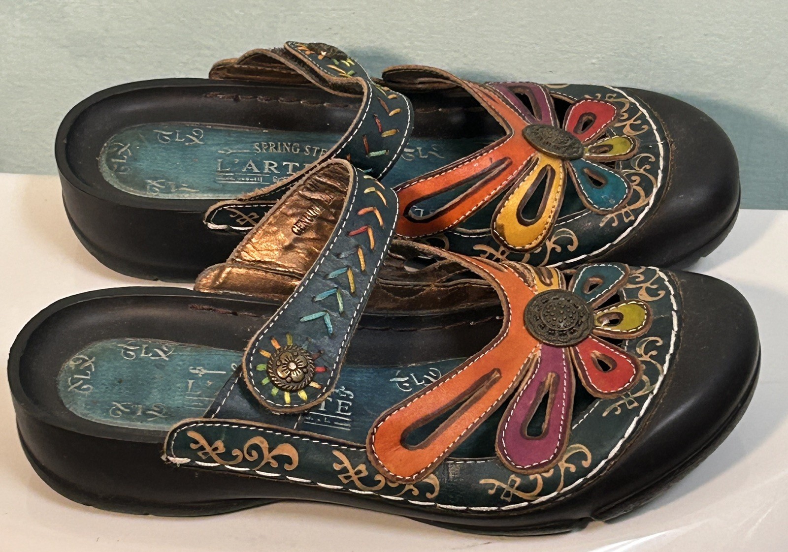 L’Artiste 37/6.5 Spring Step Colorful Floral Leather Women’s Copa Flat Sandal