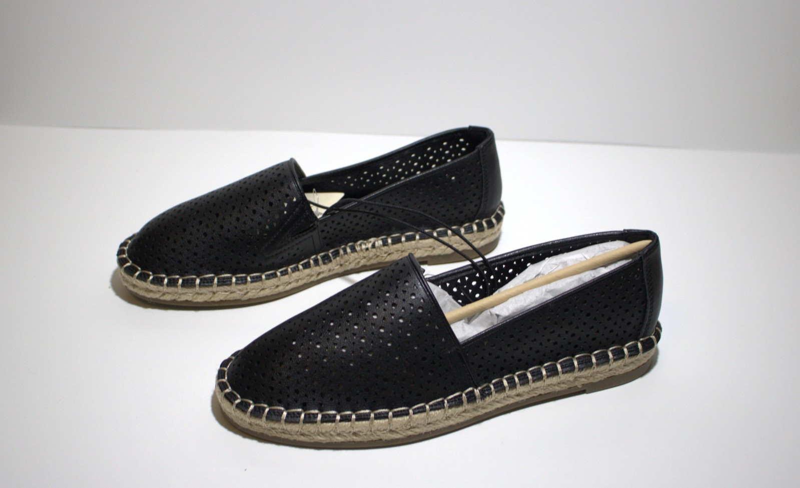 a.n.a . Oakland Womens Espadrilles Black Flats Memory Foam Insole Size 7.5 NIB