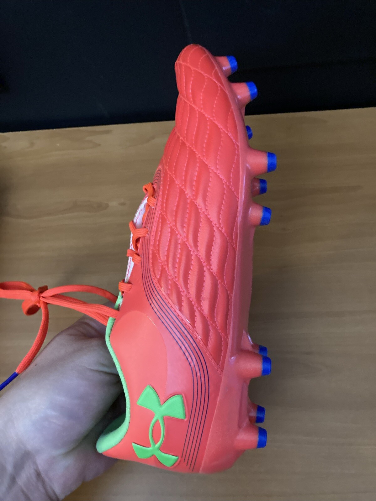 Under Armour Magnetico Pro 3 Soccer Cleats Shoes 3027497-600 Wmns 7.5 Men’s 6