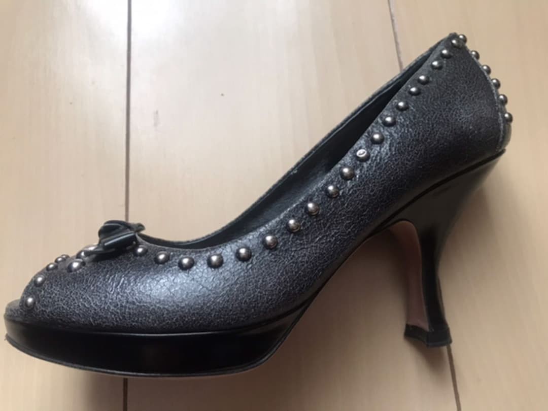 Rare PRADA Studded Black Pumps Size 35 US 5.5 EU 35 Heel 8.5cm