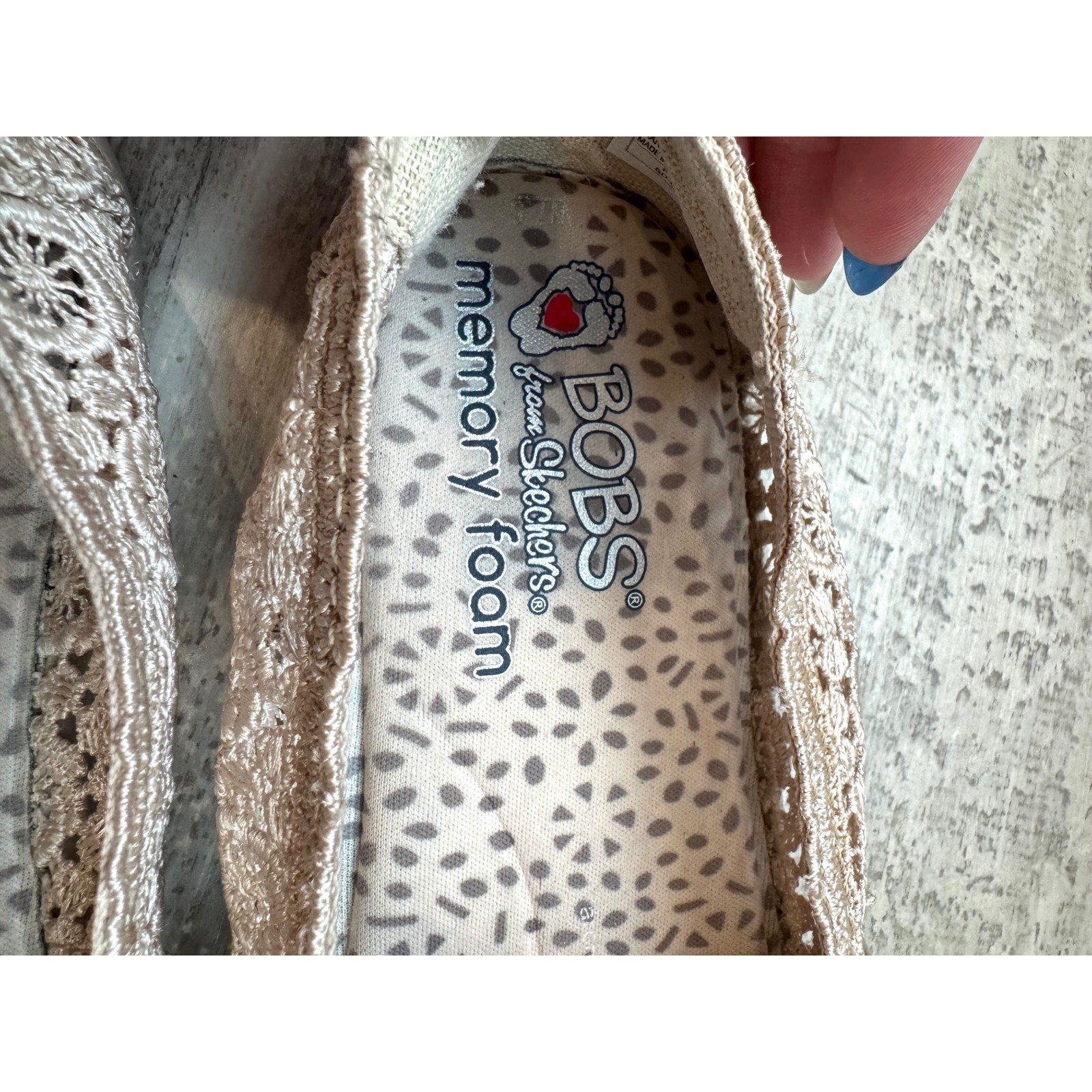Skechers BOBS Crochet Slip-On Flats Beige Memory Foam Cottagecore Size 7.5 Boho