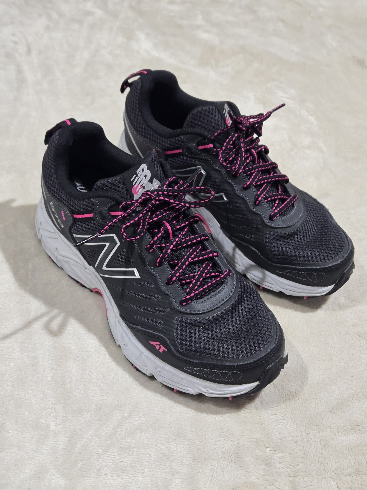 New Balance 573 All Terrain Womens 8 D Wide Trail Running Shoes Black Pink