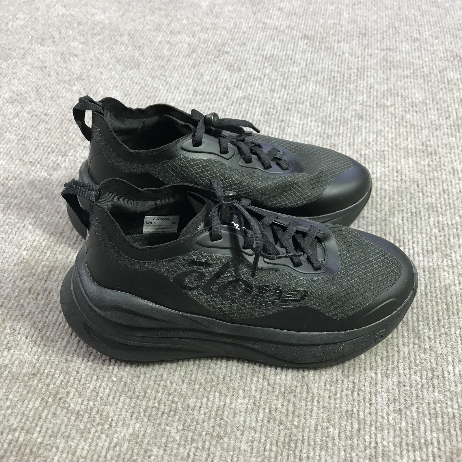 Clove Shoes Womens Size 6.5 Black Slip Resistant Nursing Work Sneakers Comfort