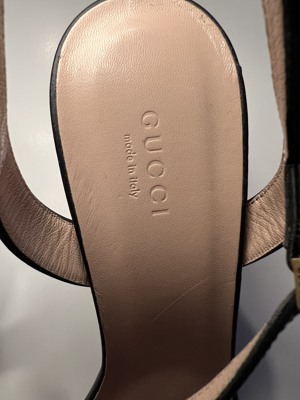 GUCCI GG Marmont Black Leather Block Heel Sandals – Size 40 – New in Box