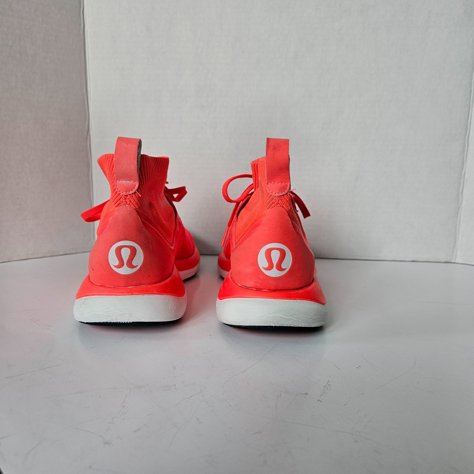 Lululemon Chargefeel Mid Workout Shoe Size 8 Flare Orange Red Cross Training