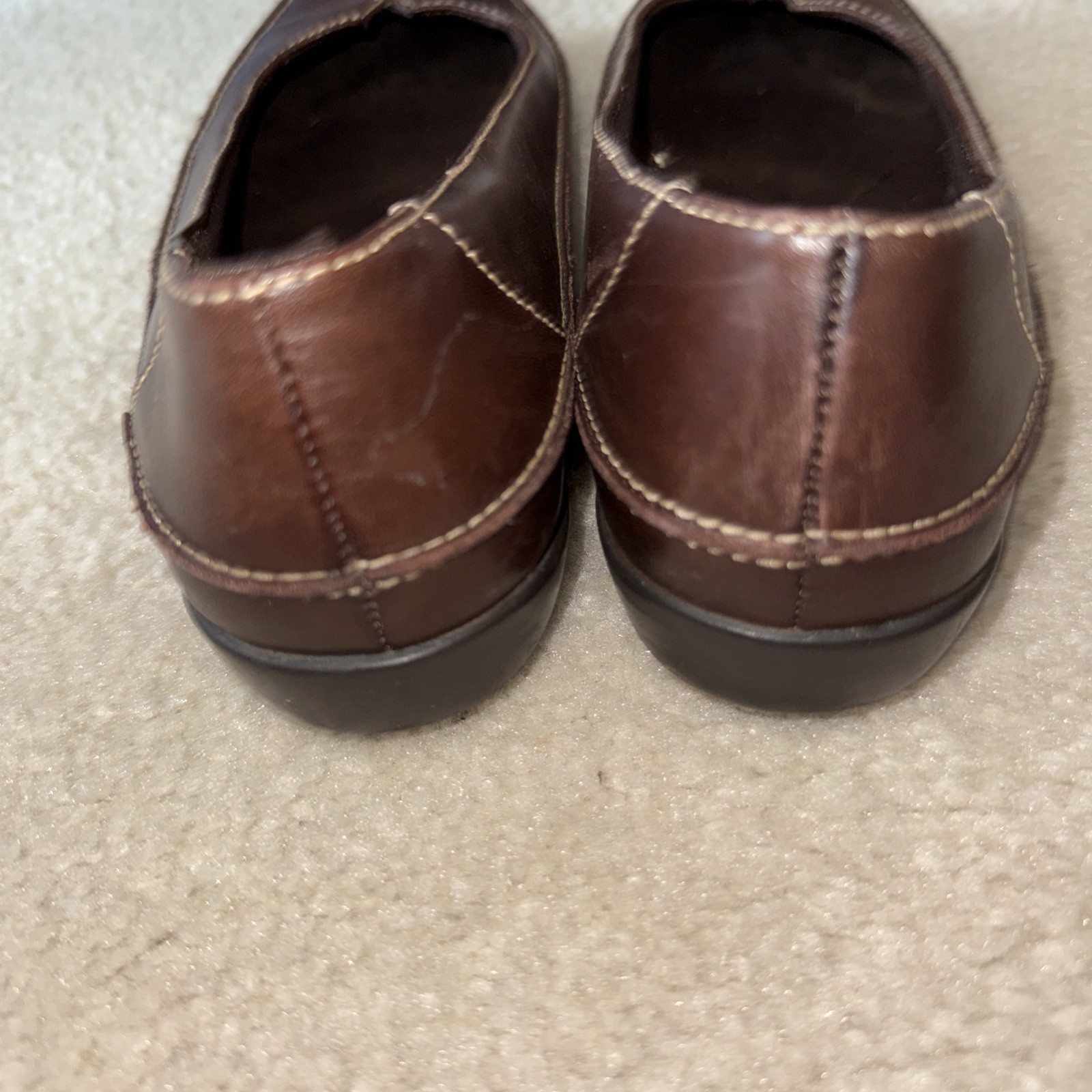 Bay Studio closed toe Flats shoes Women Casual Workwear Sz 8 chocolate brown