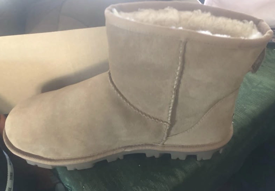 UGG Australia Essential Mini Boot for Women, Size US 11 – Chestnut