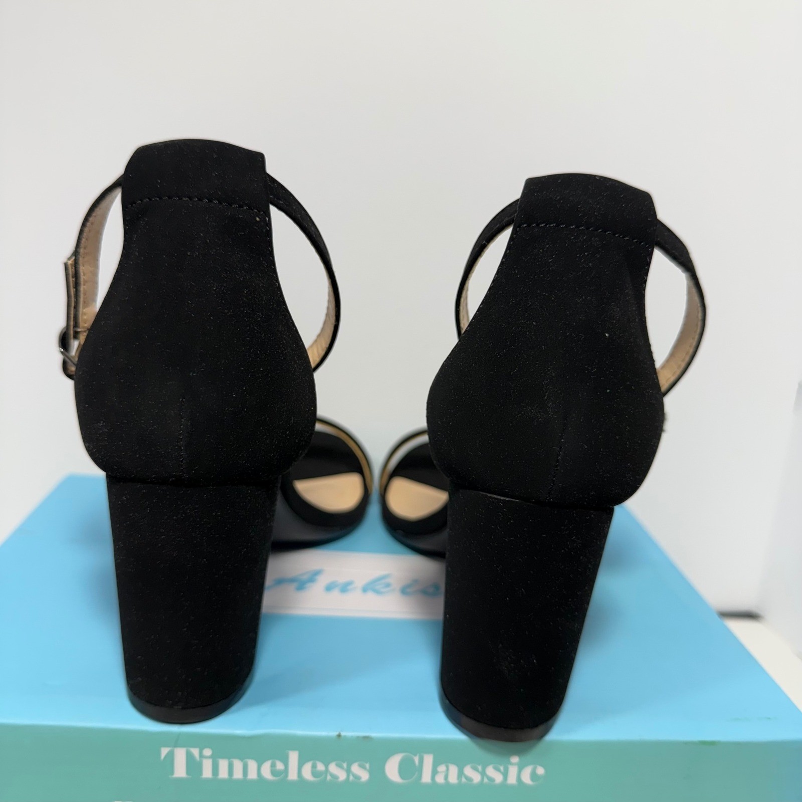 Ankis Women Black Faux Suede Block Heel Ankle Strap Sandals Size 7.5 Open Toe
