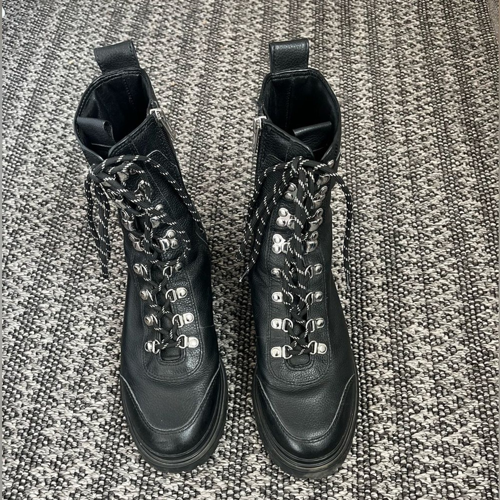 Via Spiga Women’s Black Leather Mid-Calf Tavvi Hiker Boots New Size 8.5M