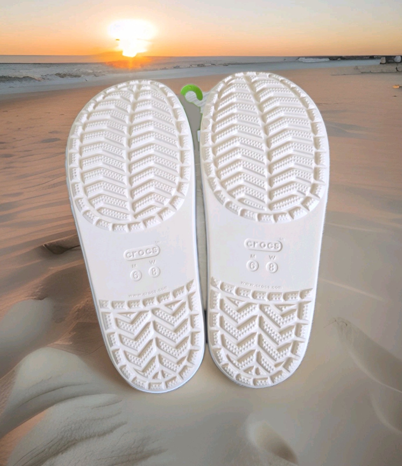 NWT M6 W8 Crocs Bayaband Creme Beige Flip Flops Sandals Men & Womens Beach Shoes