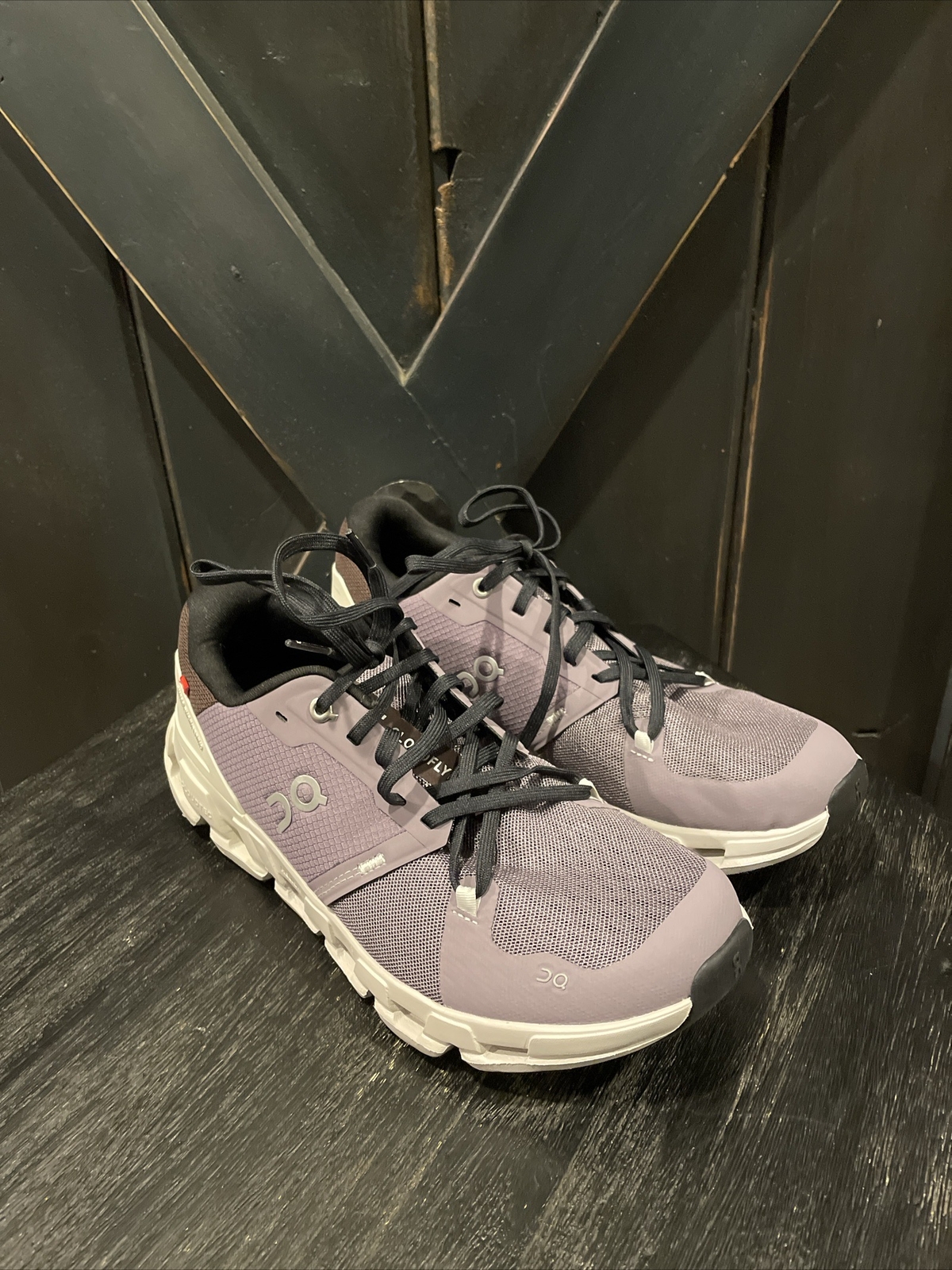 On Cloud Cloudflyer 4 WOMEN’s Running Sneaker in Shark/Pearl Size 9.5 NIB
