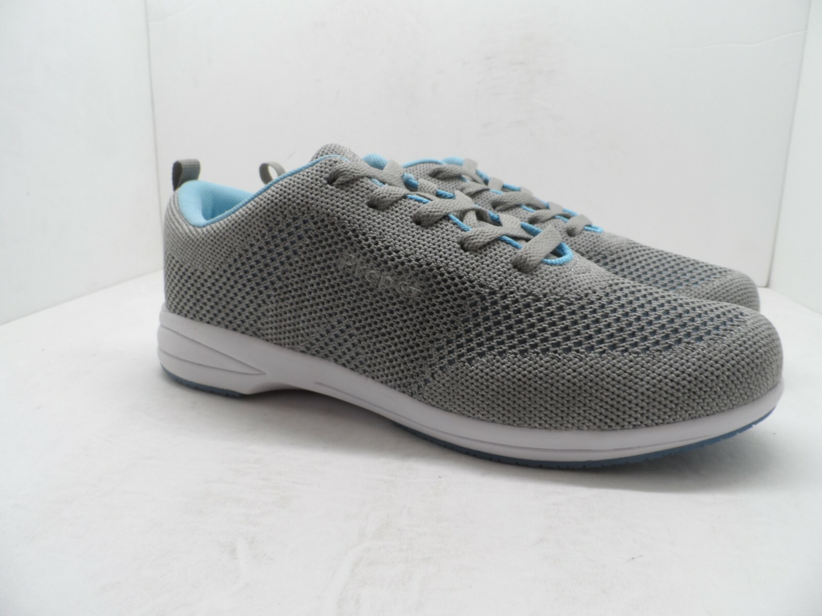Propet Women’s Washable Walker Evolution Shoe WCS012M Light Gray/Light Blue 9D