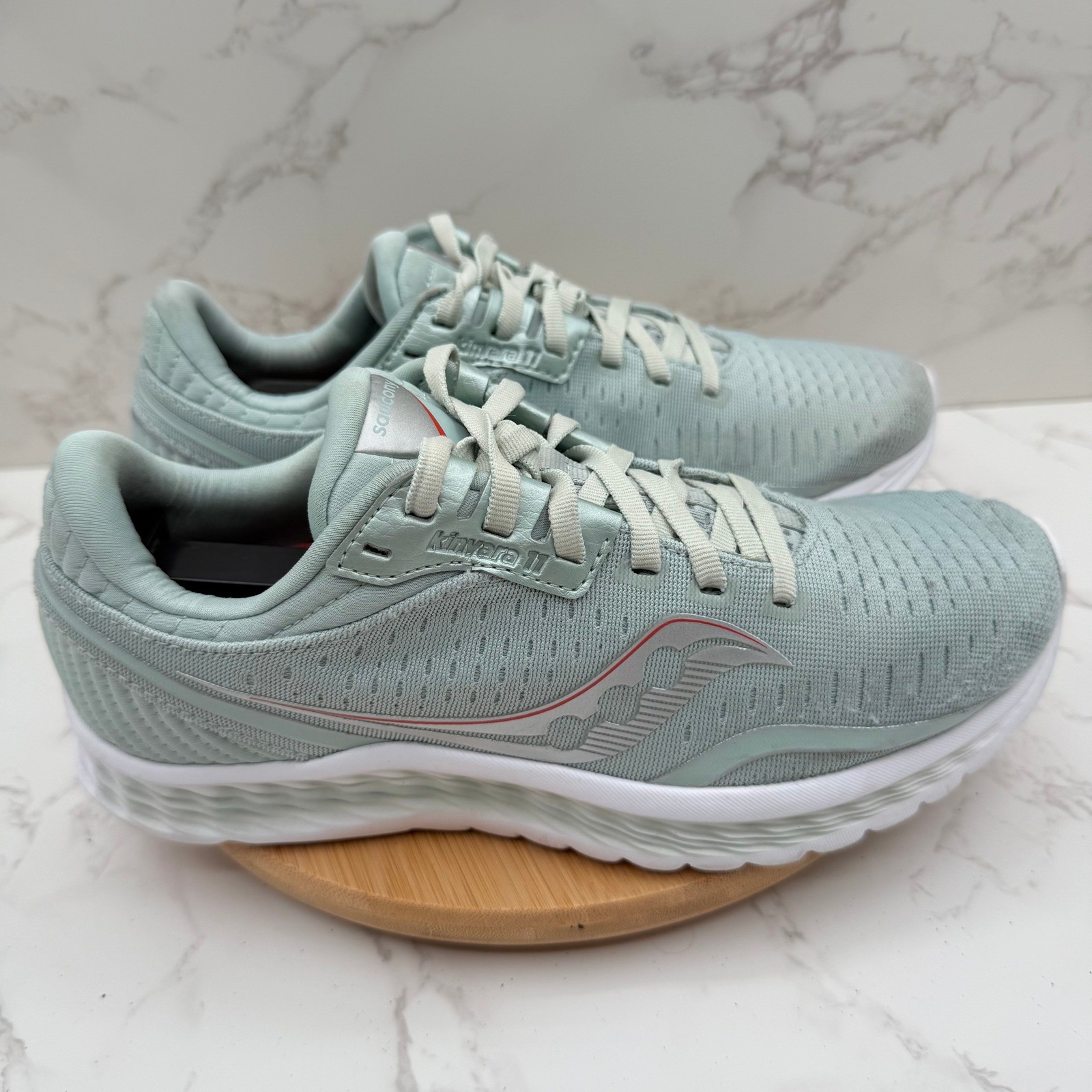 Saucony Women’s Kinvara 11 Running Shoes Light Aqua Textile Synthetic Sz 7.5 US