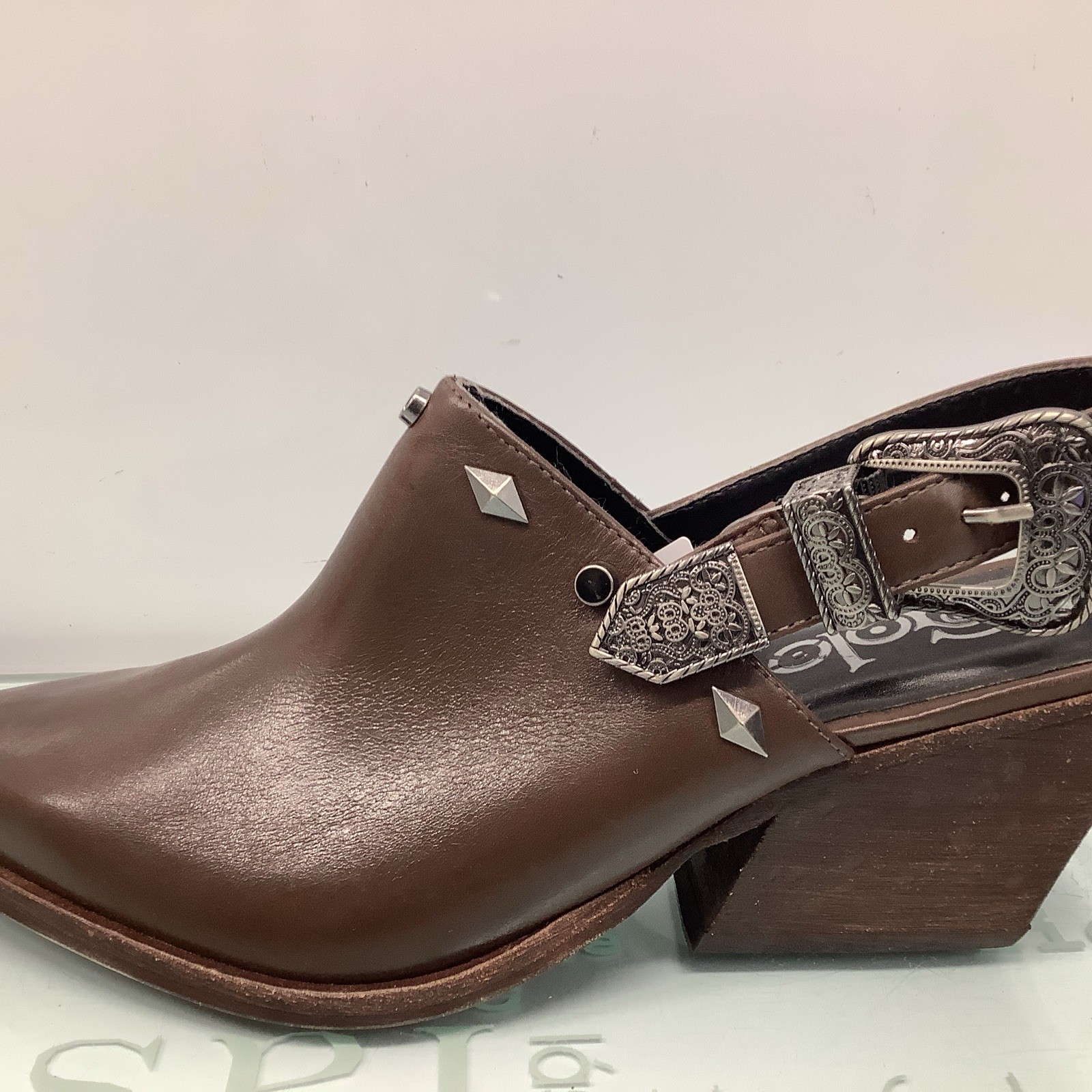 GOLO Ankle Brown Boots, Women’s Size 6 M.