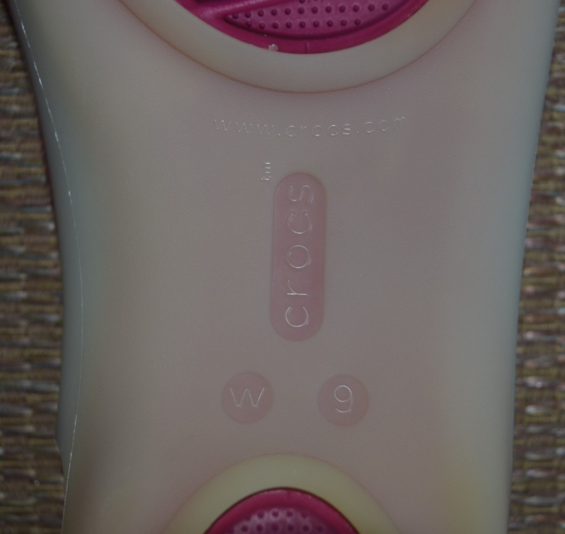 Iconic Crocs Isabella Huarache Jelly Flats Slip On Comfort Sandals Open Toe Sz 9