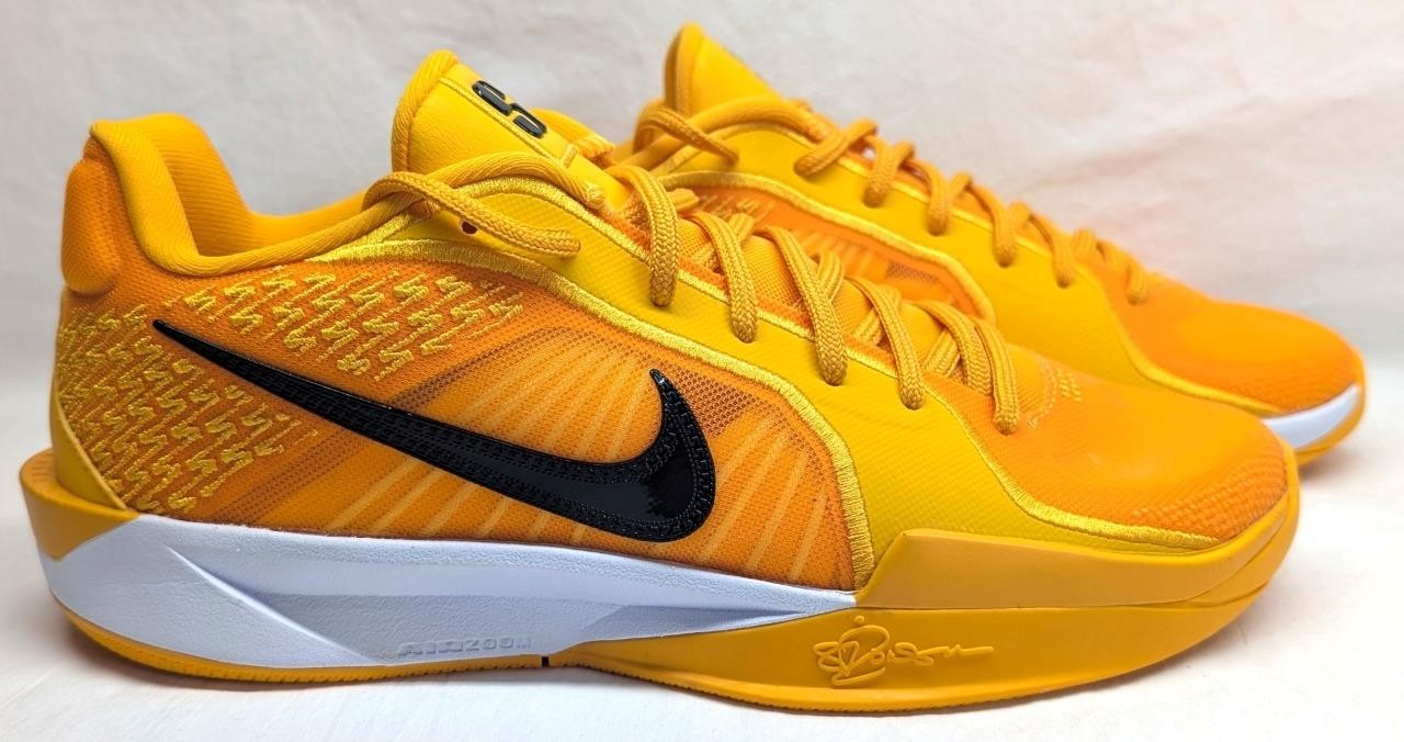 Women’s Nike Sabrina Ionescu 2 TB – University Gold / Black – Size 8.5 – New