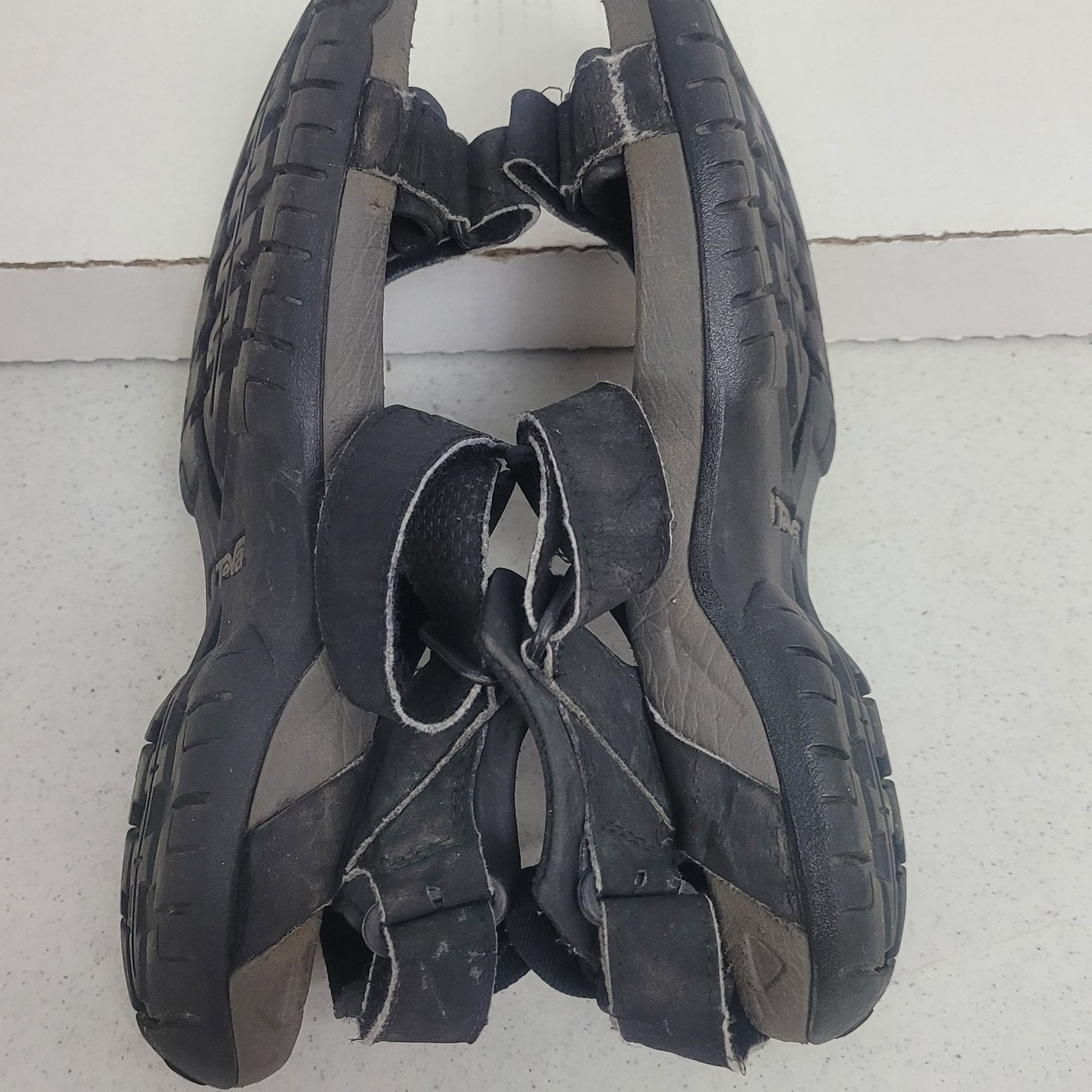 Teva Original Universal Sandals Black Size 7.5 Women’s 1110392 Used