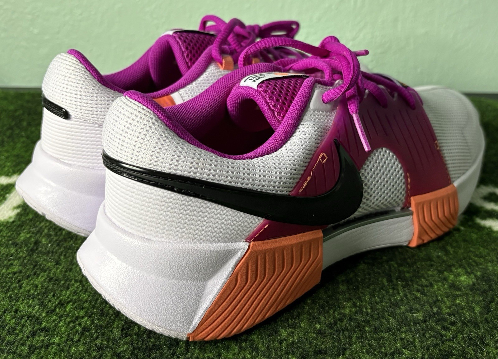 US Women’s 8.5/M 7 – Nike Zoom GP Challenge 1 Premium HC “NYC Tournament Pack”