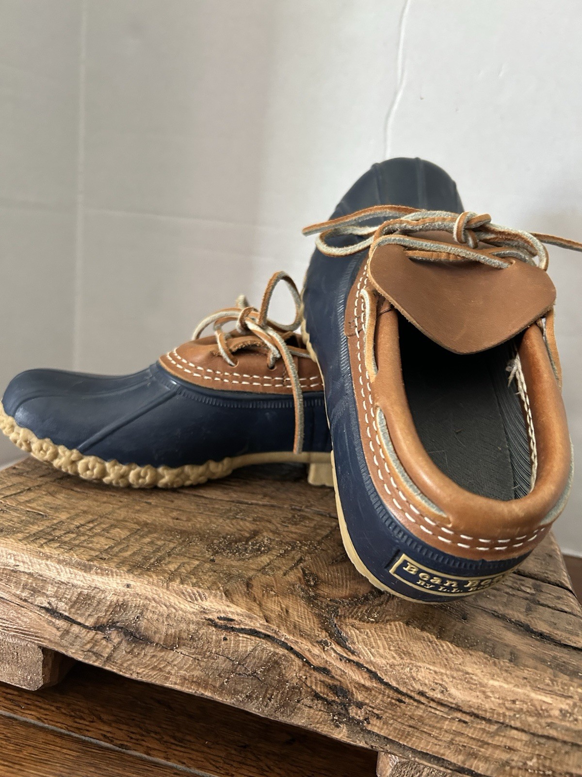 LL Bean Maine Hunting Shoe Mocs Women’s 8 Made In USA Waterproof, Blue & Brown