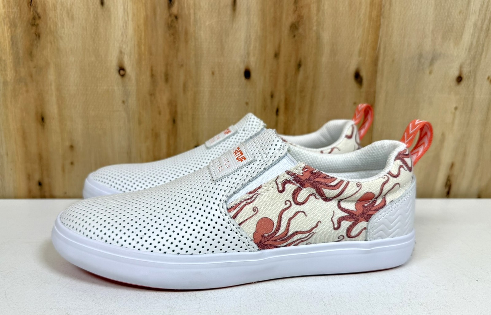 Xtratuf Sharkbyte Deck Shoes Women’s SIZE 6 Leather Salmon Sisters XSW-101 (Z)