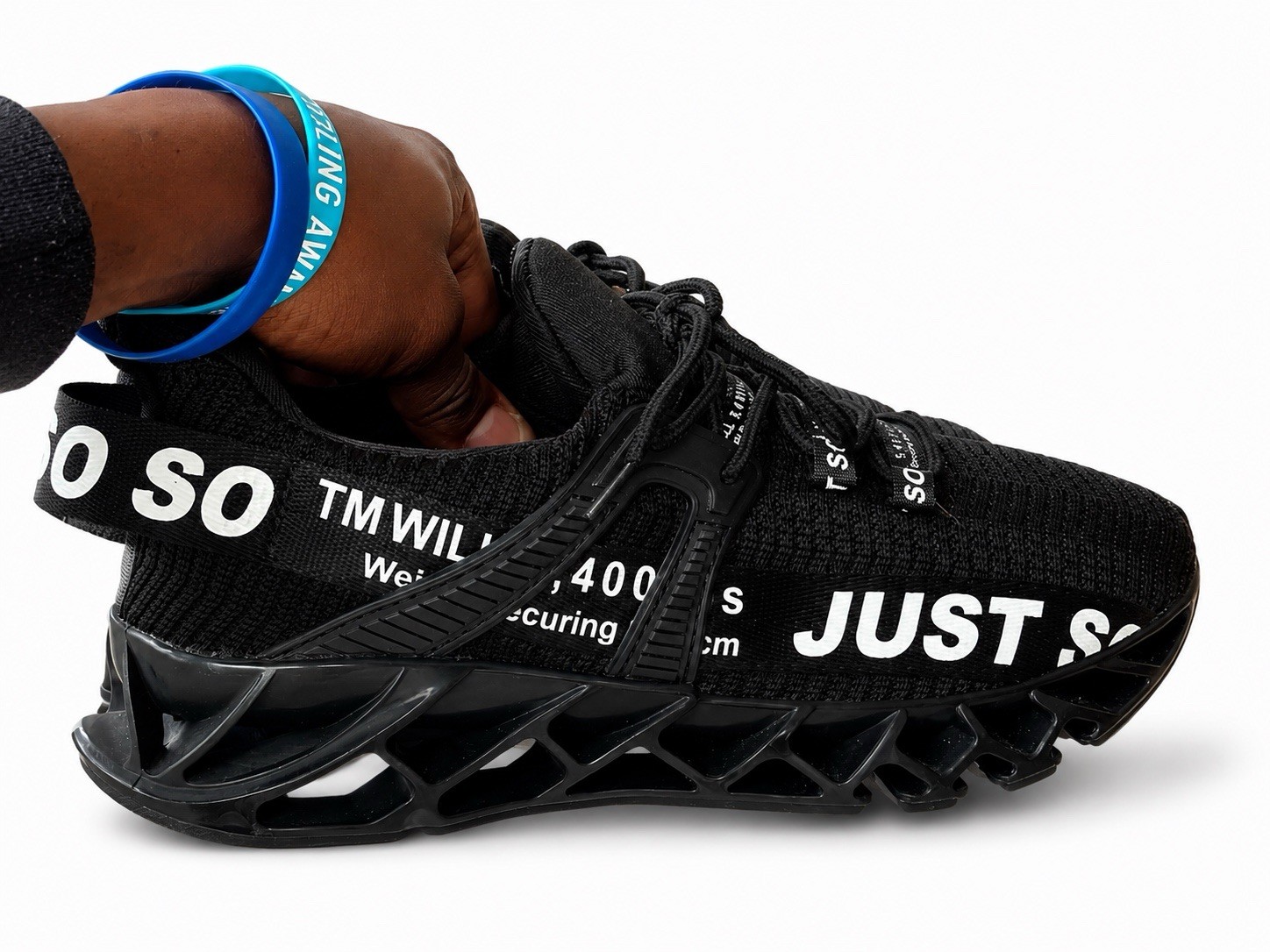Just So So Unisex Running Sneakers EU 40 Black Knit Athletic Shoes Excellent