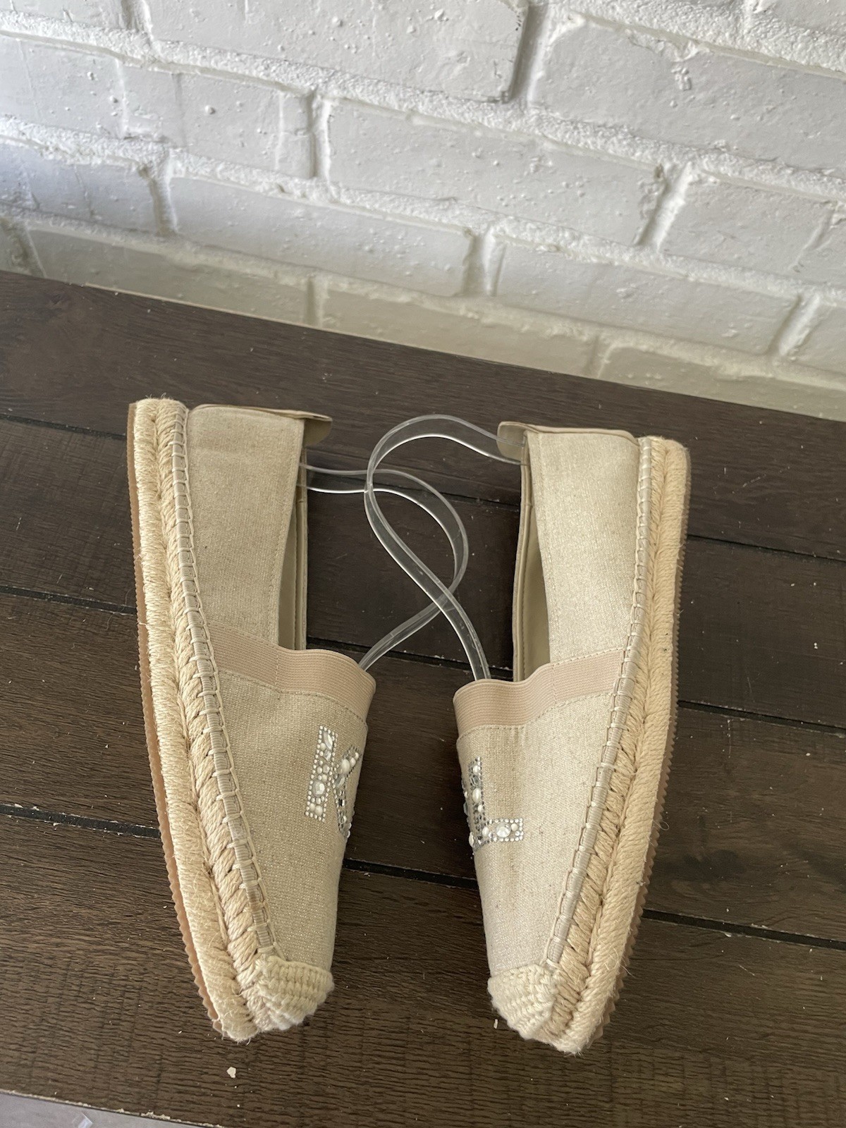 Karl Lagerfeld Cream Studded/Pearl Espadrilles Womens Slip On Shoes Size 9.5 M