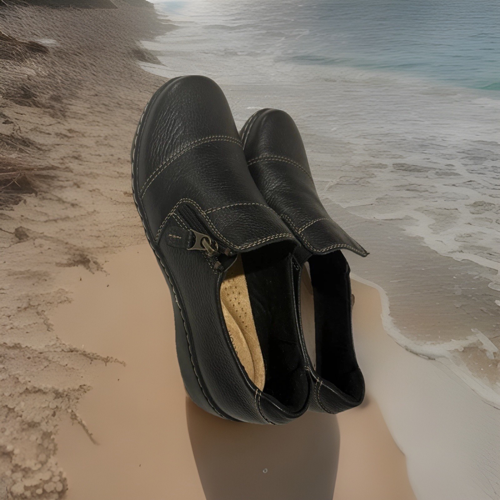 Clarks Carleigh Ray Leather Slip on Comfort Shoes Black for women S 7.5 Medium